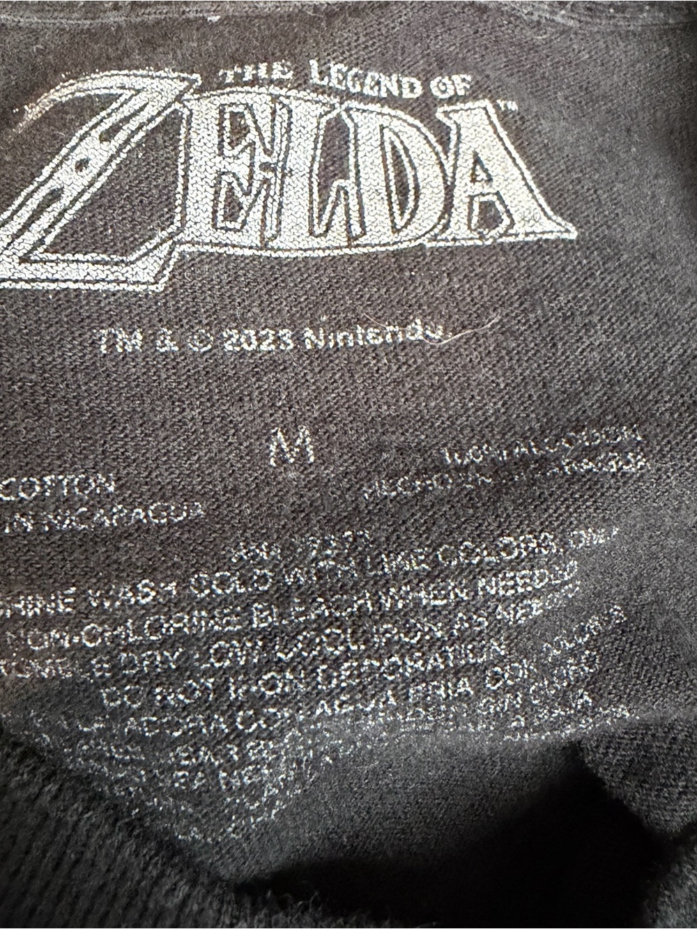 The Legend of Zelda Link Unisex Short Sleeve Graphic T-Shirt Tee Hyrule Size Med - Picture 4 of 5